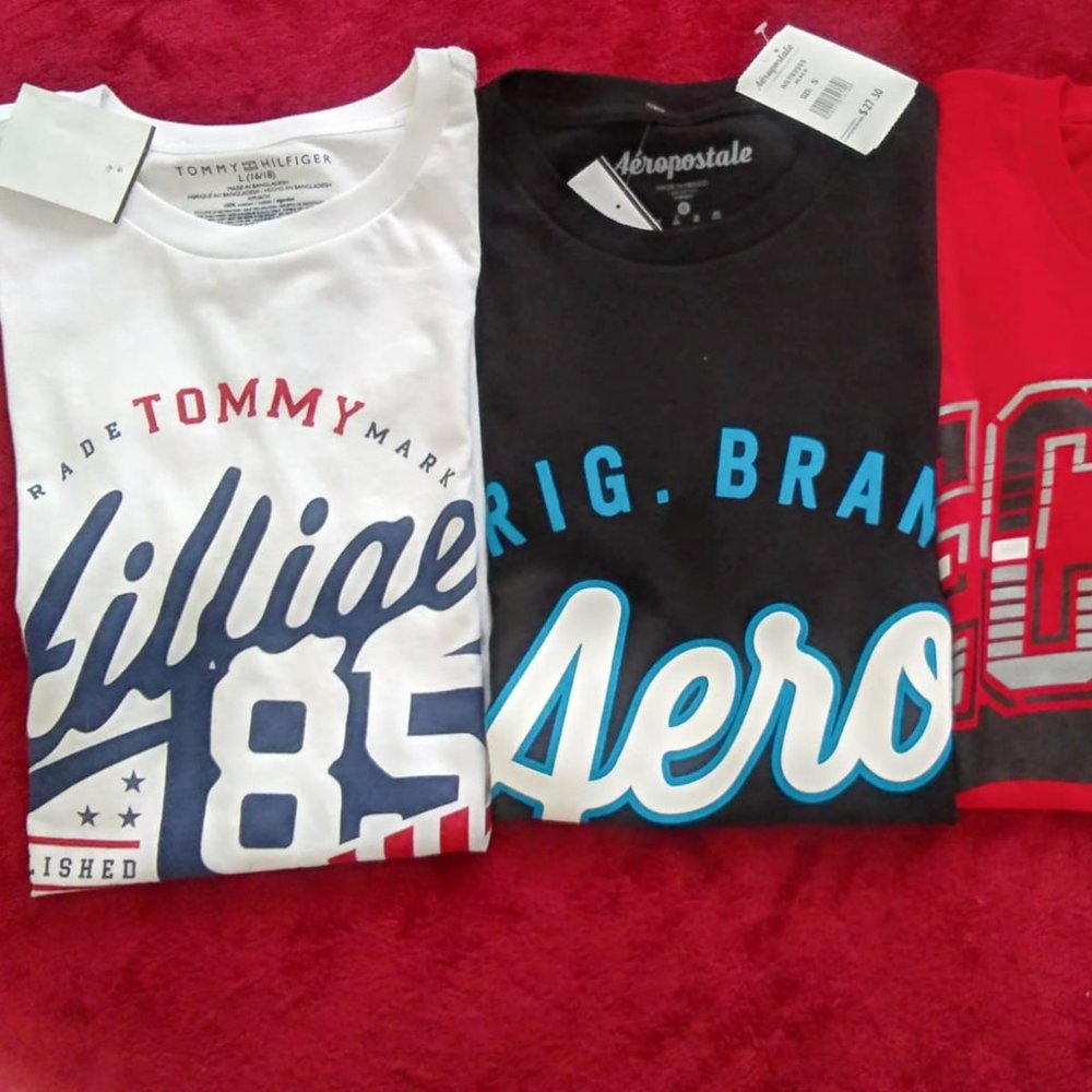 Young men Brand Shirts***3/$20**👏👀🎇 3/$20!!👀🎁